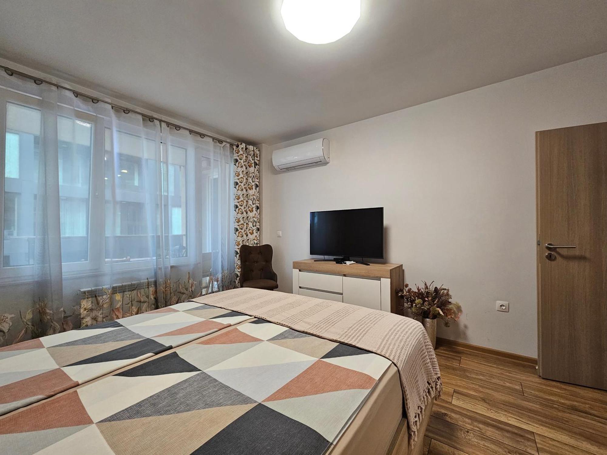 Brand New Apartment With Free Parking Near City Center Sofia Exteriör bild